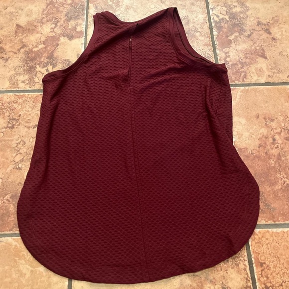 NWOT Calia Renew Tank in Maroon, Size M with Open Back Detail - Picture 3 of 3